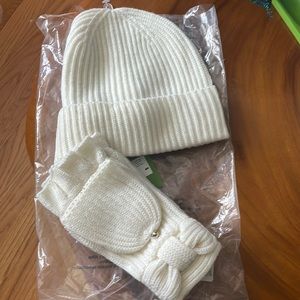 New ivory Kate Spade bow beanie and gloves